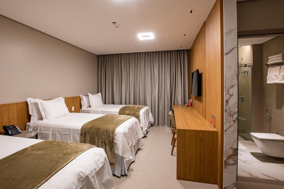 Amazon Aeroporto Hotel Куяба Экстерьер фото