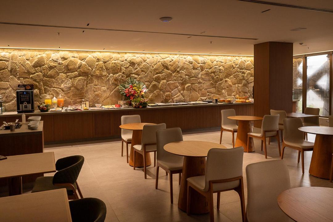Amazon Aeroporto Hotel Куяба Экстерьер фото